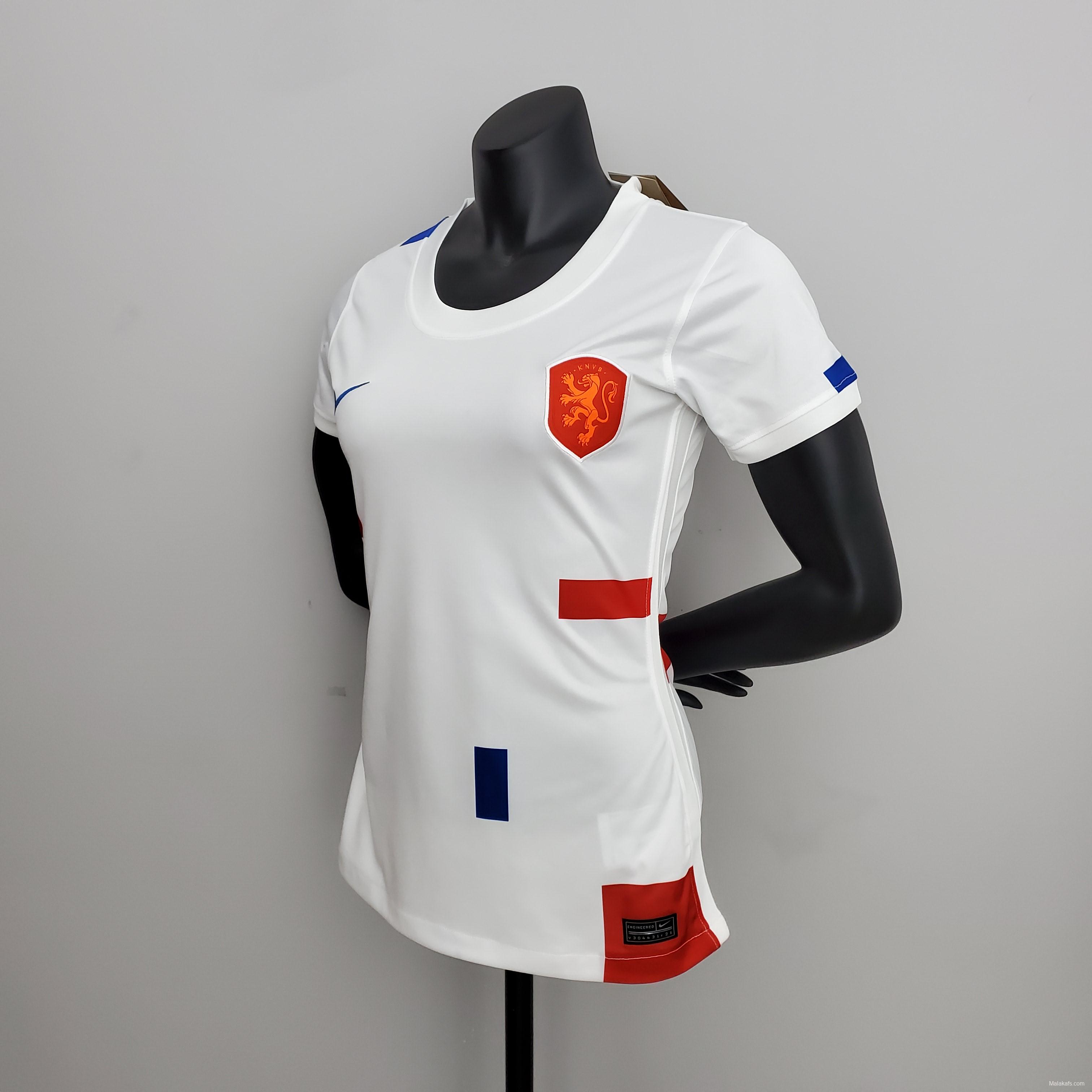 2022 Netherlands woman away