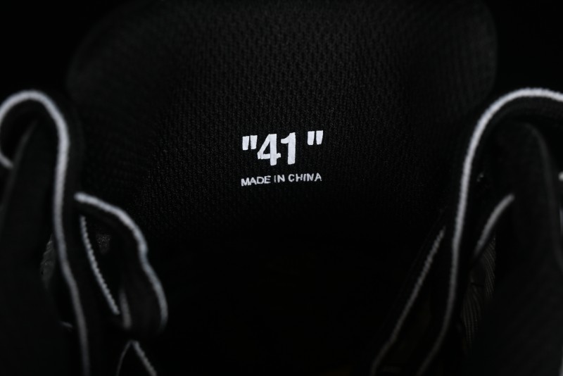 Off-White C/O Virgil Abloh Retro Running Shoes - AJF6