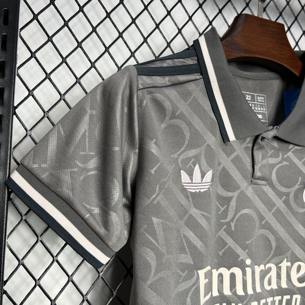 24/25 Kids Real Madrid Third Black Jersey