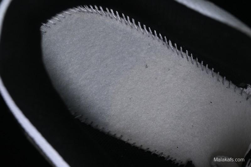 Nike Air Max 90 Retro Running Shoes with Air Cushion Technology - CN8490-101