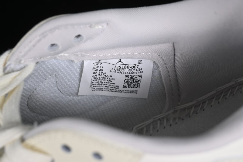Nike Travis Scott x Fragment Design x Air Jordan 1 Low OG SP AJ1 LV Collaboration Light Blue Low-Top Casual Sneakers - LJ5188-007