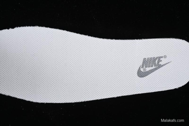 Nike SB Dunk Low Skateboarding Shoes - XH1733-001