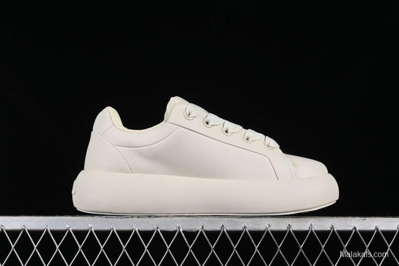 MLB Chunky Classic Base New York Yankees Lightweight Platform Casual Sneakers - 3ASXCCB4N07CRS