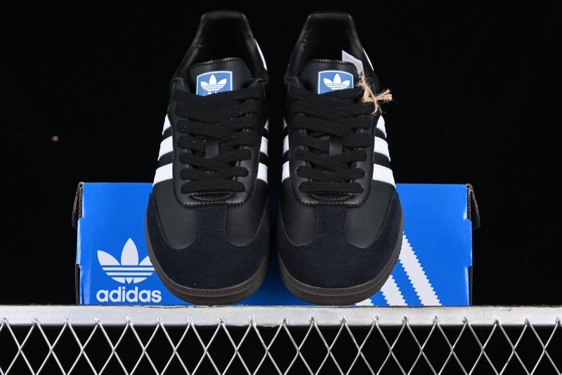 Adidas Samba OG Casual Sneakers with Classic Design - B75807