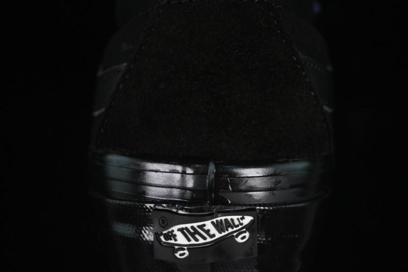 Vans Sk8-Mid Reissue 83 High-End Retro Suede Skate Shoes - VN000CQQBKA