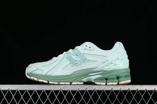 New Balance 1906 Series Retro Dad Style Casual Running Shoes - M1906RZC