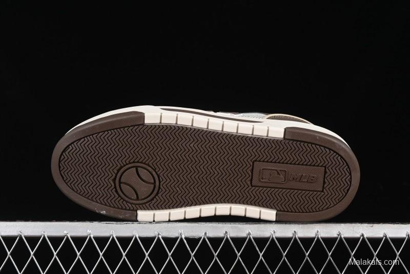 New York Yankees MLB Chunky Liner SL Canvas Sneakers with Thick Sole - 3ASXLSL4N50BRS