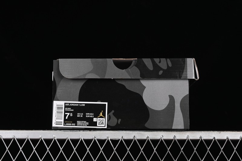 Nike Air Jordan 1 Low AJ1 Bape Collaboration - Pig Eight Patchwork Custom High-End Low-Top Basketball Shoes - LJ6688-002