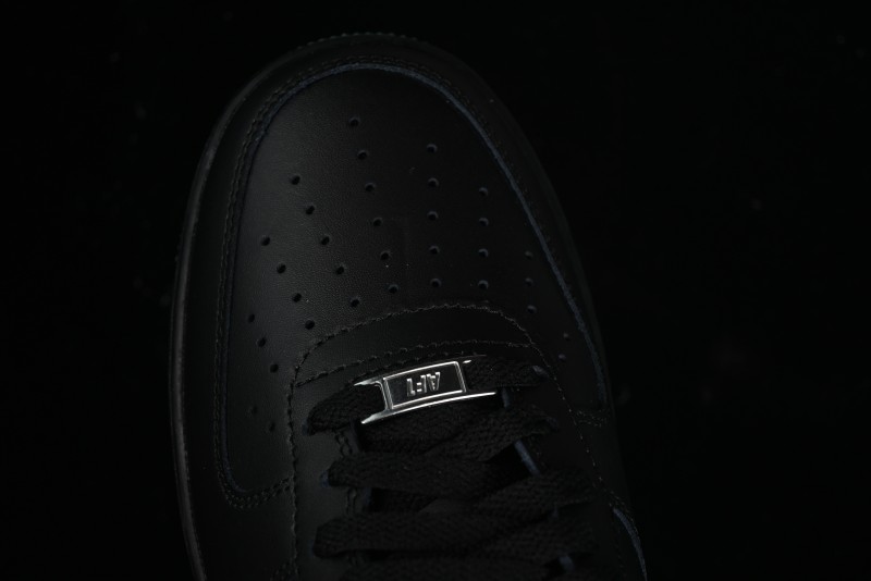 Nike Air Force 1 '07 Low Casual Sneakers with Full-Length Air Cushion - FJ4146-001