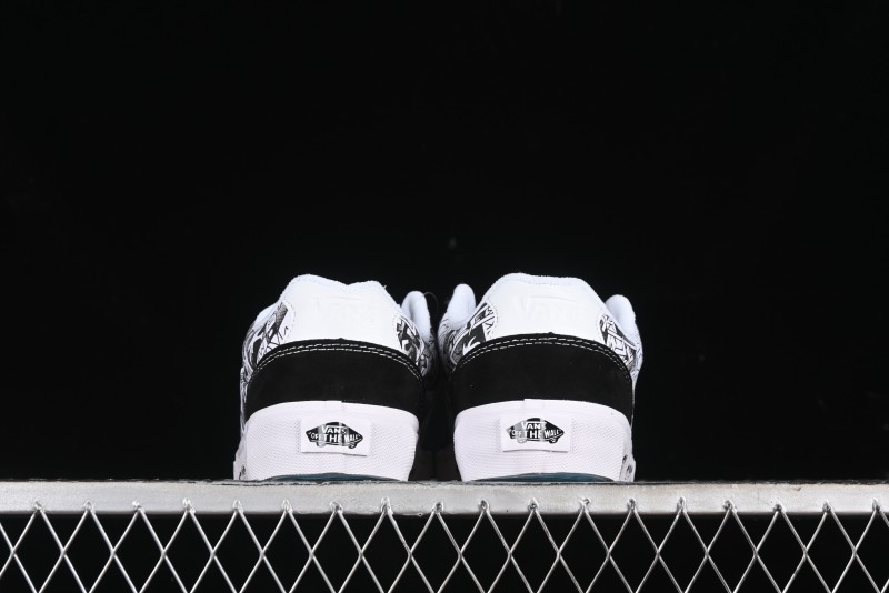 Vans Classics Knu Skool Retro Skate Shoes with Enlarged Toe and Thickened Tongue - VN000CZWBHJ