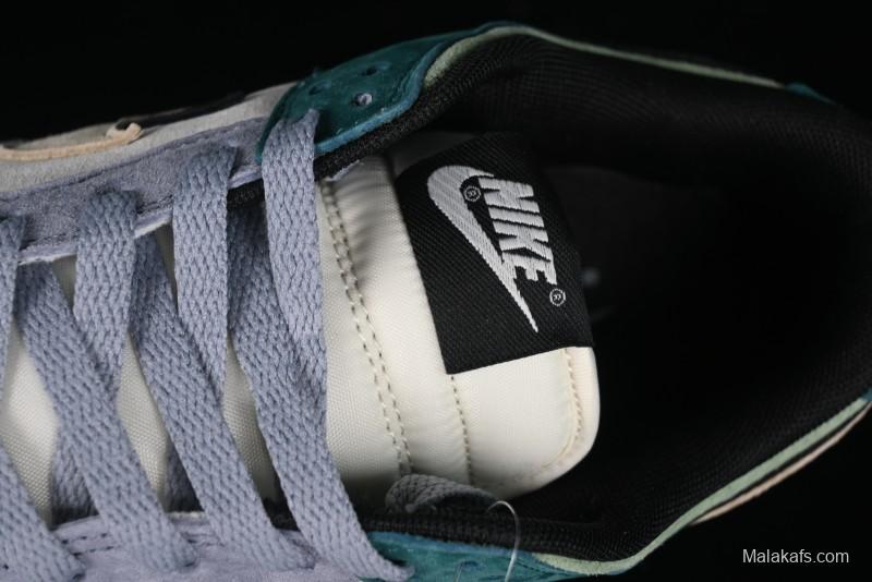 Nike SB Dunk Low Otomo Katsuhiro Collaboration Skate Shoes - DZ2794-566