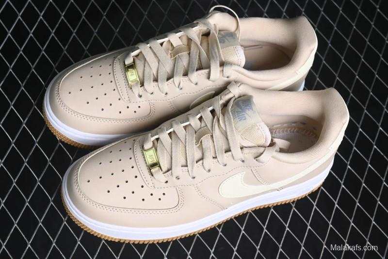 Nike Air Force 1 '07 Low Top Sneakers with Full-Grain Leather and Air Cushion - DD8959-111