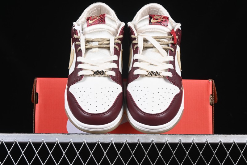 Nike Dunk Low "Year of the Snake" Limited Edition Low-Top Casual Sneakers - HV5991-171