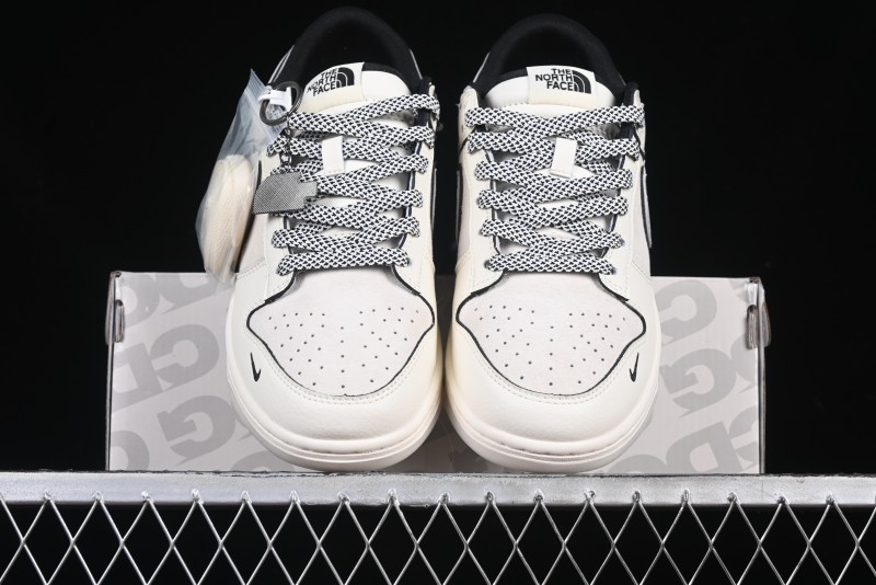 Nike SB Dunk Low The North Face x CDG Triple Collaboration Black Letter Grey Swoosh Anniversary Custom Low-Top Casual Skate Shoes - DM6868-029
