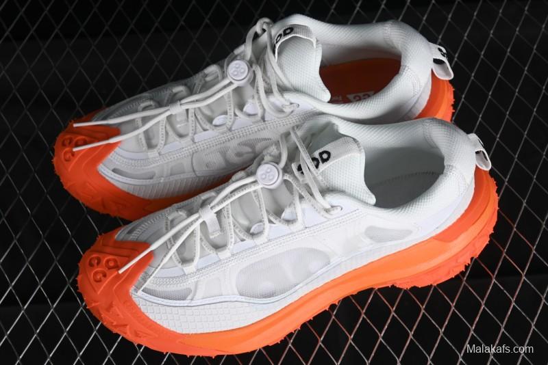 Nike ACG Mountain Fly 2 Low GTX SE Outdoor Hiking Shoes with GORE-TEX and React Foam - DV7903-100