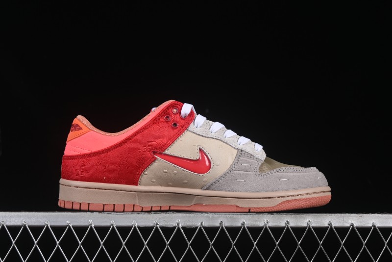 Nike Clot x Dunk Low SB 'What The' Casual Sneakers with Silk, Terracotta, and Holographic Elements - FN0316-999