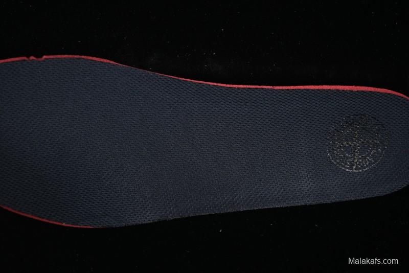 Stone Island Grime Panelled Low-Top Lifestyle Sneakers in Dark Brown - 79FWS0303