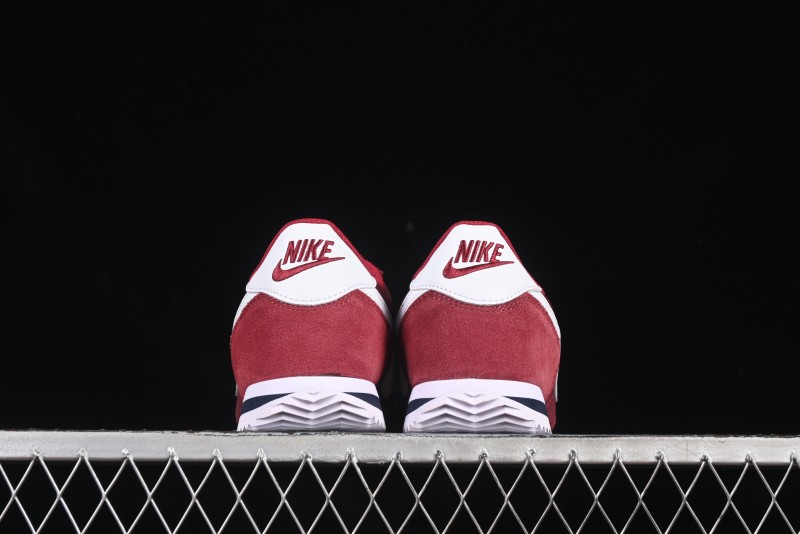 Nike Classic Cortez Leather Retro Running Shoes - DZ2795-600