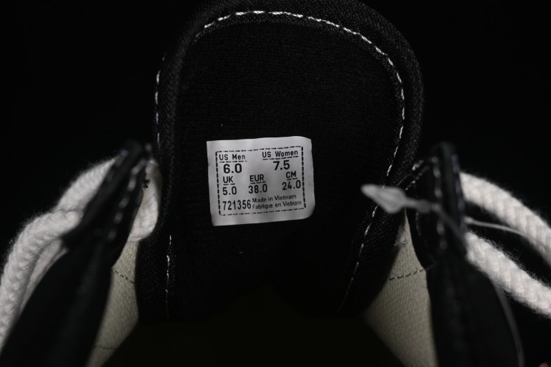 Vans Old Skool 36 Low-Top Retro Skate Shoes - VN000CRPGRN