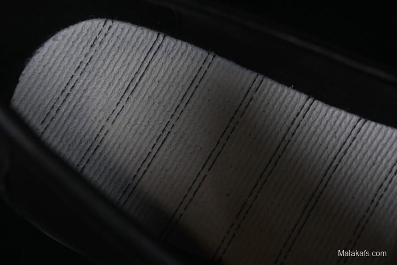 ECCO London Collection Slip-On Business Men's Leather Shoes with Wide Toe Box and Cushioned Sole - 61160801001