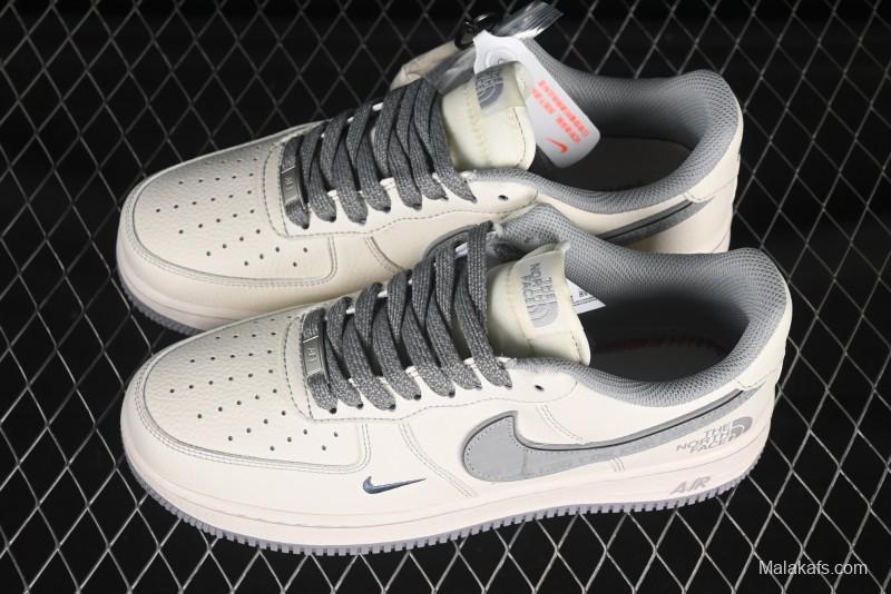 Nike Air Force 1 '07 Low The North Face x CDG Light Grey Swoosh Casual Sneakers - HH7518-052