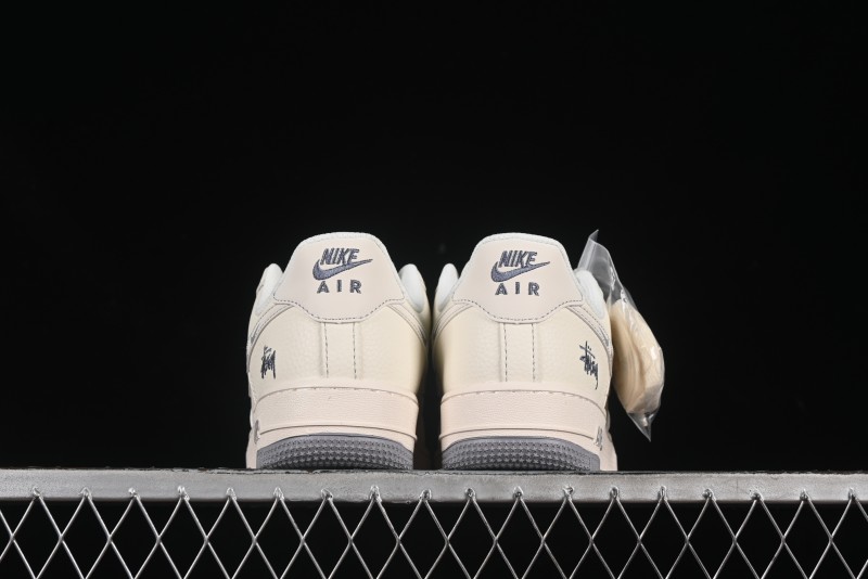 Nike Air Force 1 '07 Low Stussy Collaboration Beige Mini Swoosh Casual Sneakers - HH7518-064