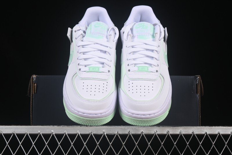 Nike Air Force 1 Shadow Lightweight Lifting Low-Top Casual Sneakers - FZ3773-100