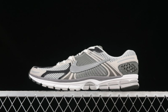 Nike Zoom Vomero 5 SP Classic Retro Casual Running Shoes with EVA Midsole Cushion - FD0791-012
