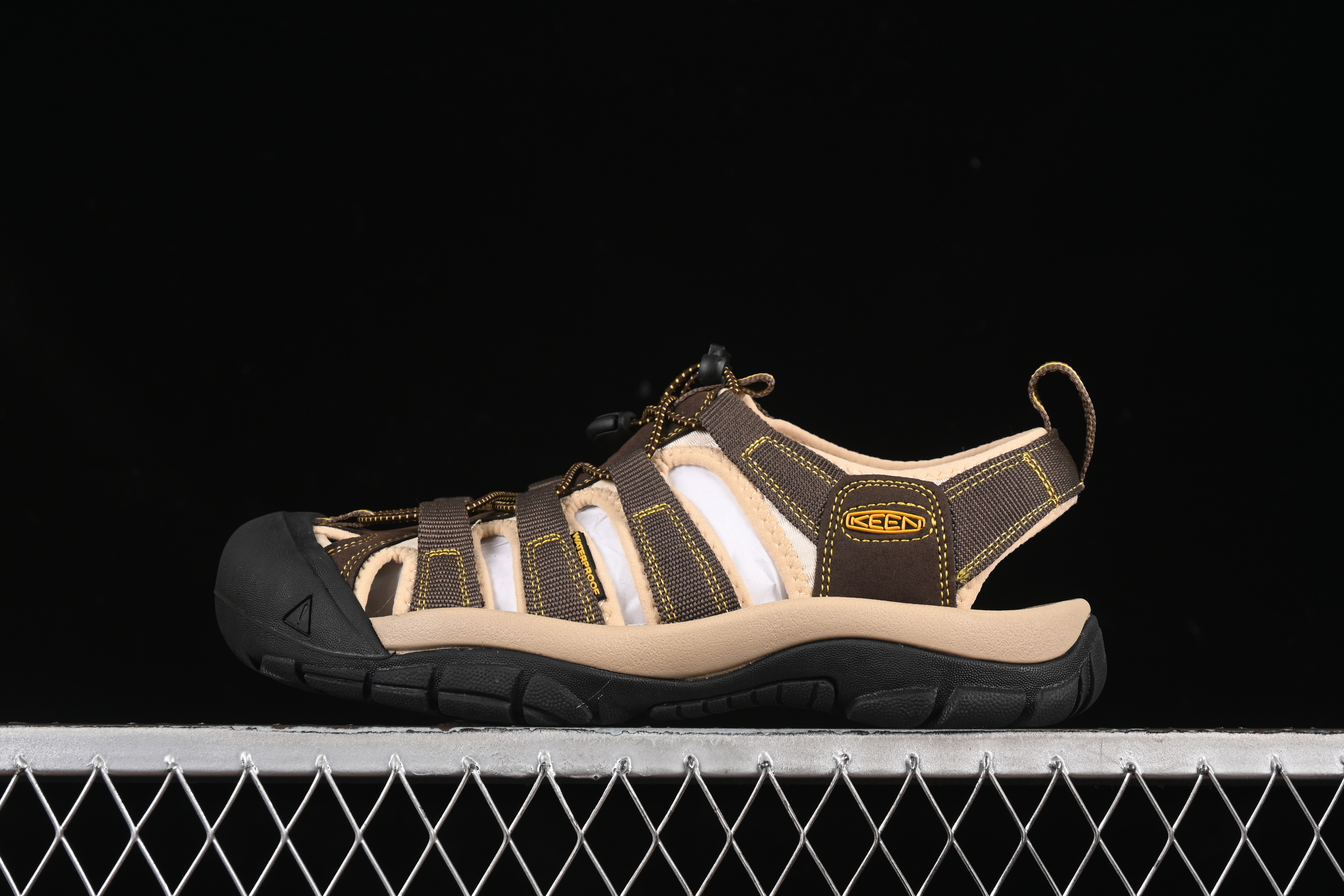 Keen Newport Summer Trendy Woven Elastic Strap Water Hiking Outdoor Sandals - 1022258 Khaki