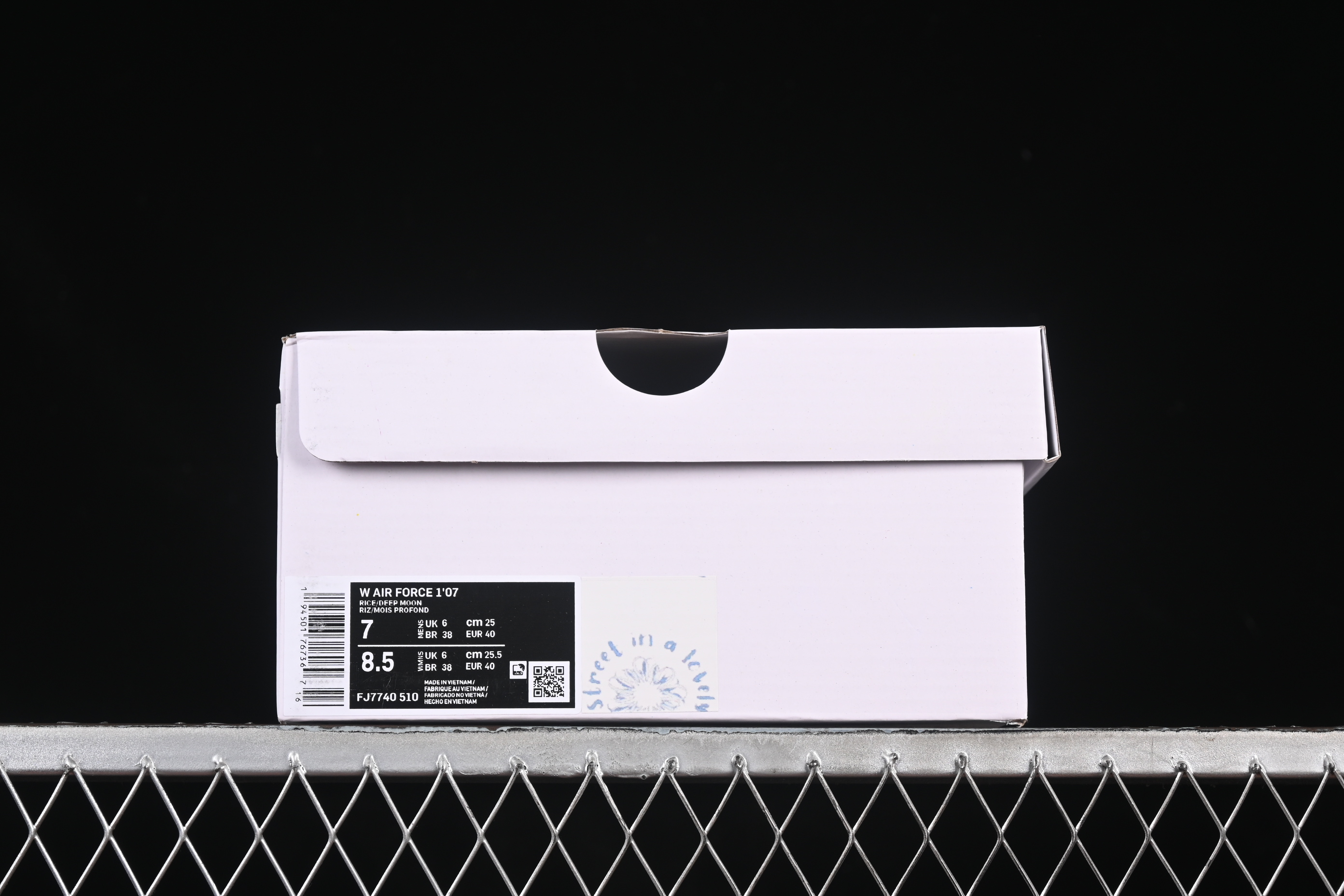 Nike Air Force 1'07 Low "Love Words" Casual Sneakers with Blue Romantic Design - FJ7740-510