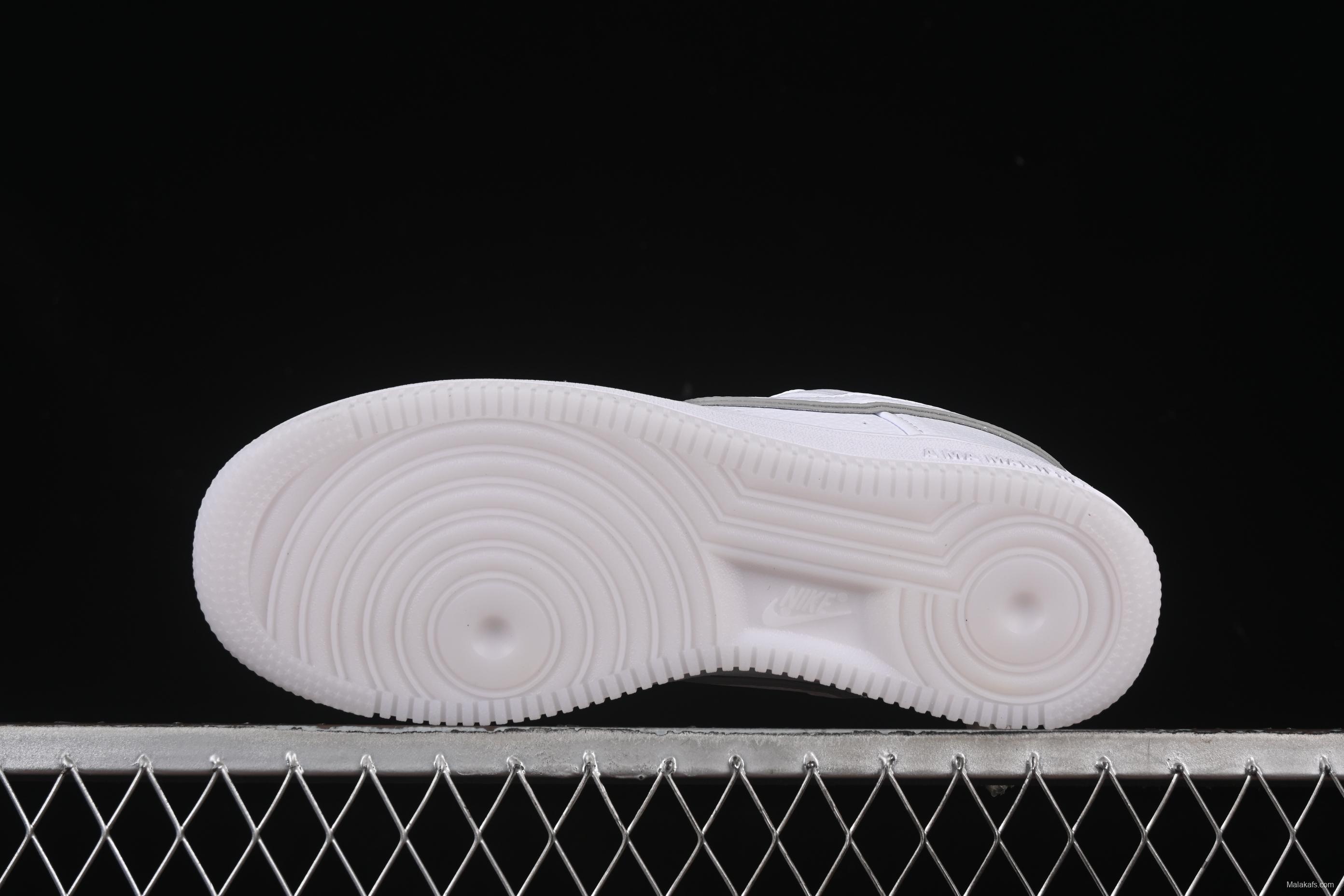 Nike A Ma Maniére x Air Force 1'07 Low Casual Sneakers in White - HF4084-100