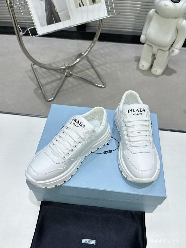 2025 Men Prada White Leather Sneakers KFY00310