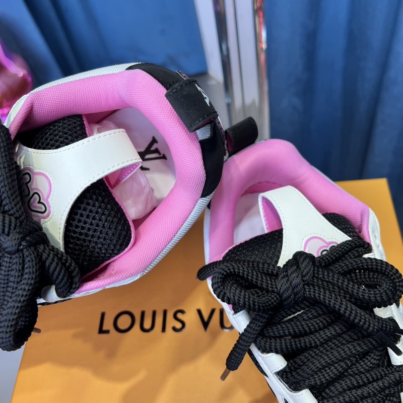 2025 Unisex Louis Vuitton White Black Pink Leather Mesh LV Trainer