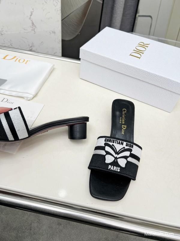 2025 Women Dior Black White Fabric Leather Mid-heel LY00200