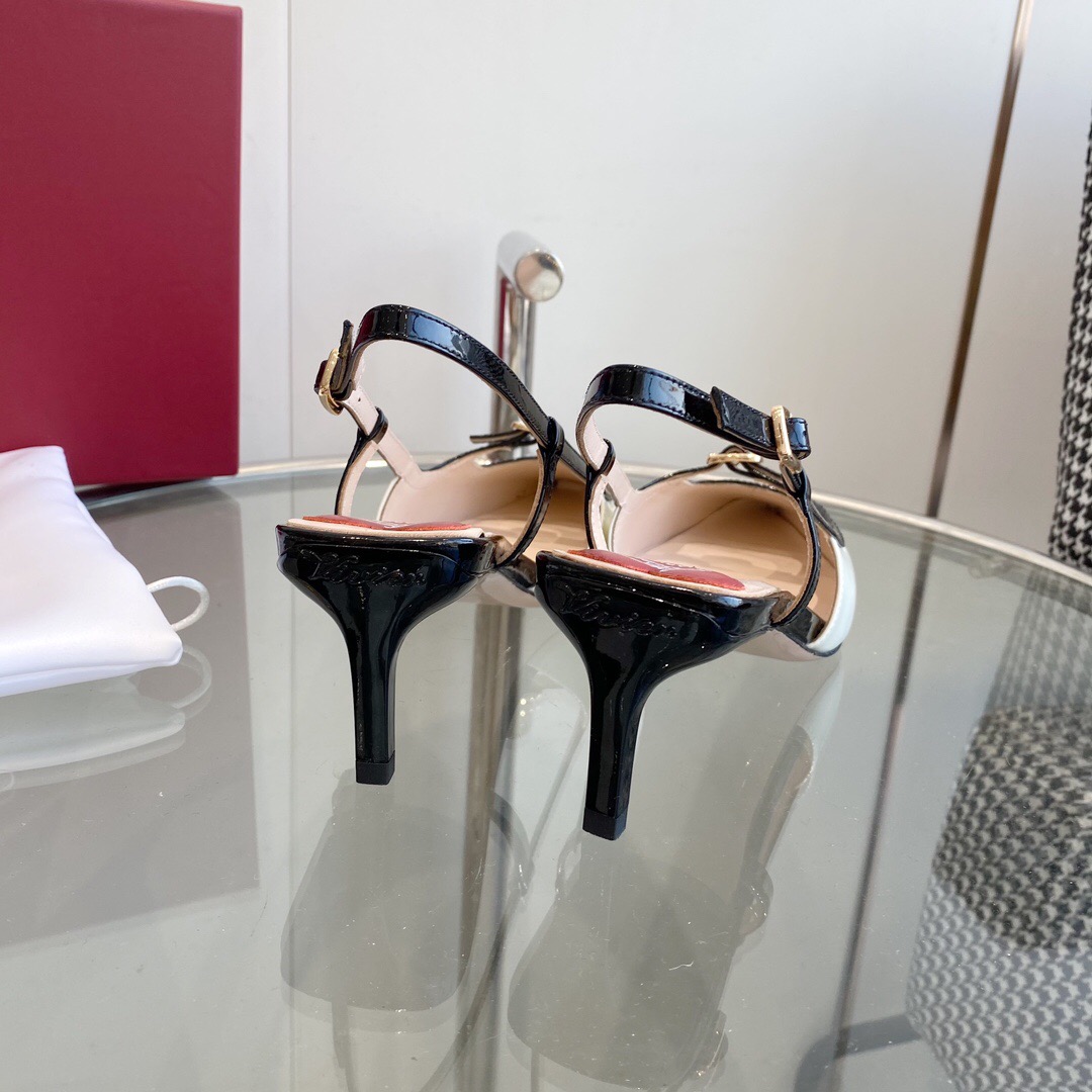 2025 Women Roger Vivier White Black Patent Leather Slingback Pump KFY00340