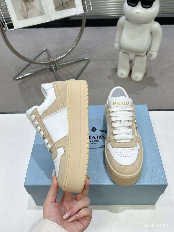 2025 Women Prada White Beige Leather Sneakers