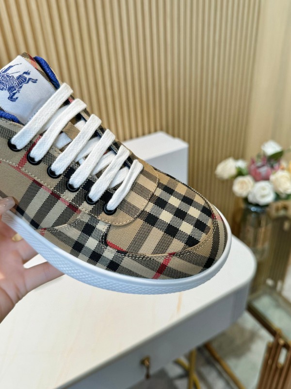 2024 Unisex Burberry Beige Black Cotton Casual Shoes MJ00320