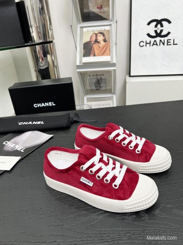2025 Women Chanel Red Canvas Sneakers LY00230