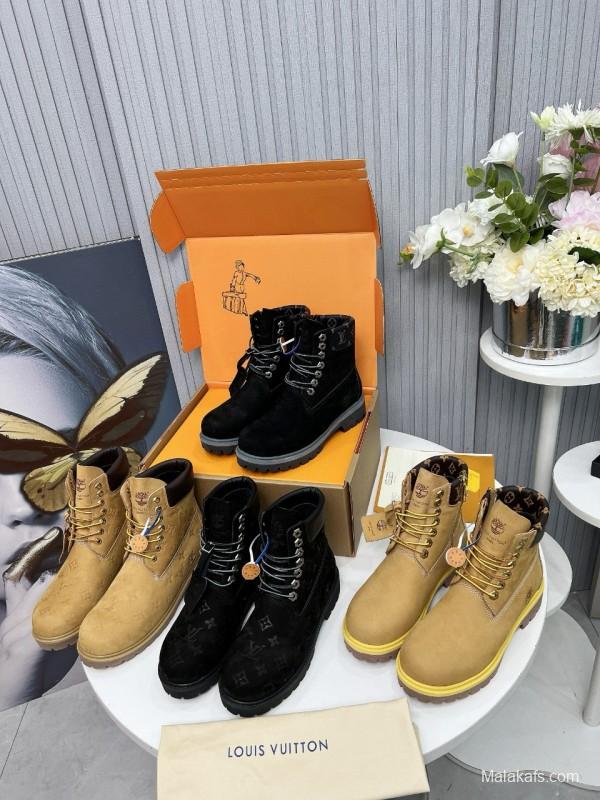 2024 Unisex Louis Vuitton Black Suede Leather 6 Inch Waterproof Embossed Leather Ankle Boots MJ00450