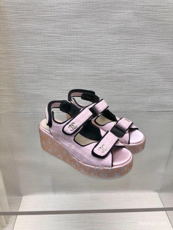2025 Women Chanel Pink Leather Sandals LY00330