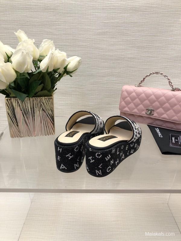 2025 Women Chanel Black White Tweed Platform Sandals LY00320