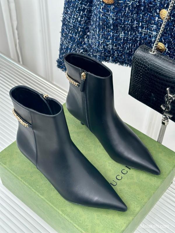 2024 Women Gucci Black Leather Ankle Boots Chain Detail MJ00410