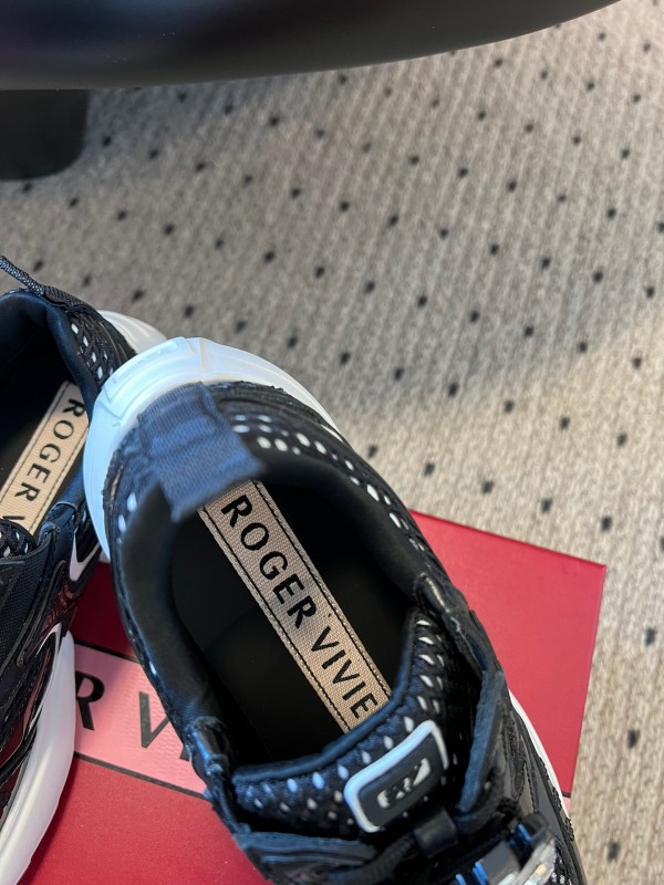 2025 Women Roger Vivier Black Leather Mesh Sneakers