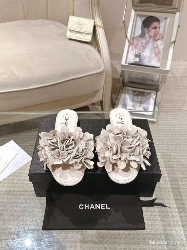 2025 Women Chanel Beige Leather Mules Floral Decoration