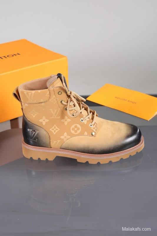 2024 Men Louis Vuitton Beige Black Leather Canvas Boots MJ00470