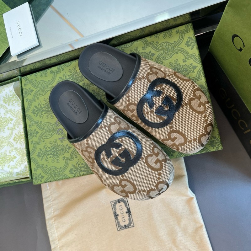 2024 Unisex Gucci Beige Brown Leather Slippers GG Pattern MJ00280