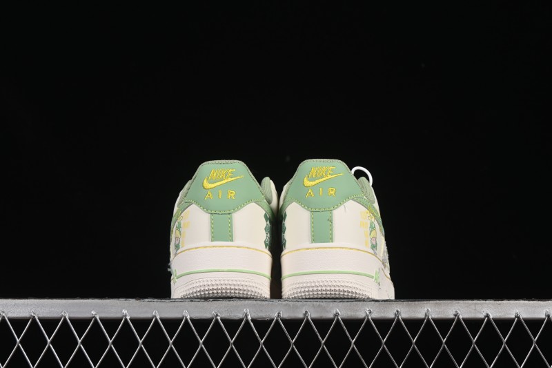 Nike Air Force 1'07 Low Bubble Mart Dimoo Casual Sneakers - FJ7740-110