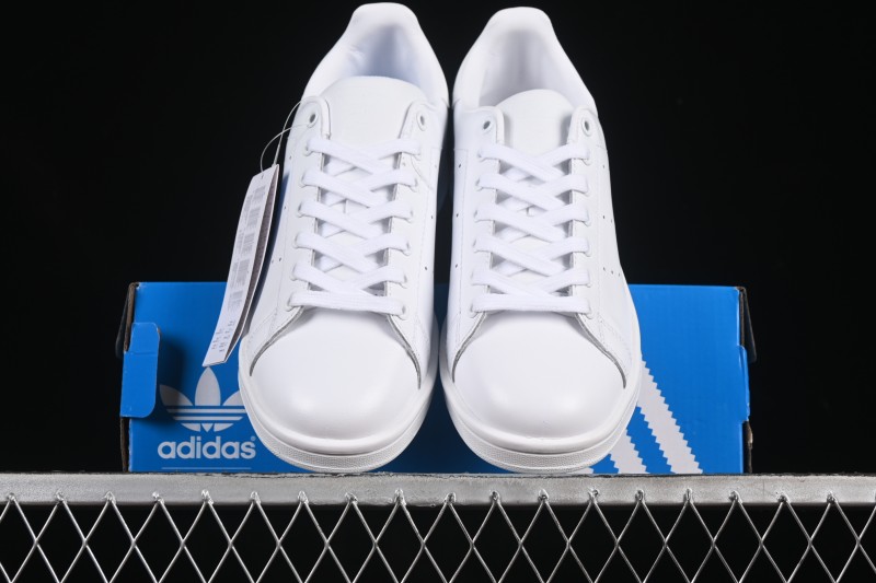 Adidas Stan Smith Classic Evergreen Casual Sneakers - S75104