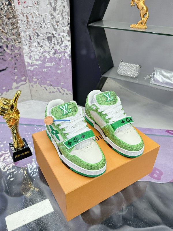 2025 Unisex Louis Vuitton Green White Leather Fabric Plimsolls Handmade Crystal Detailing AS00400