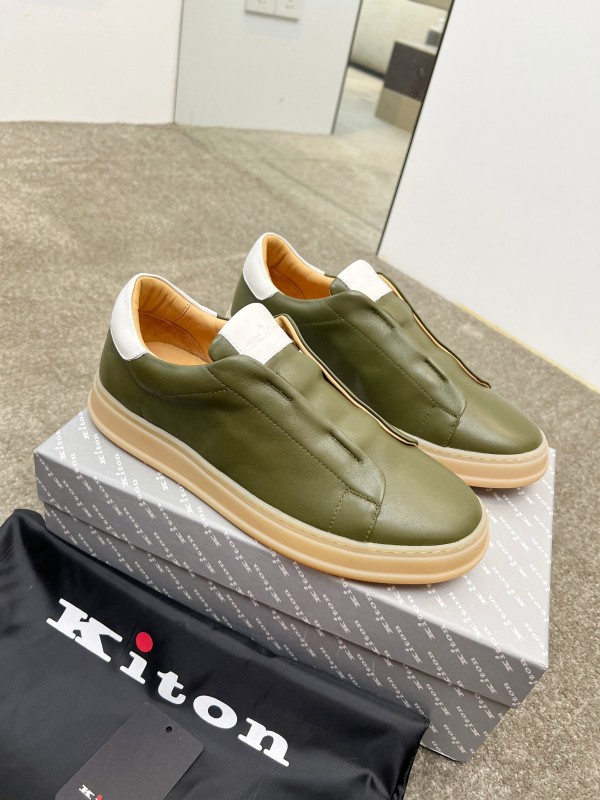 Kiton Men's Four Seasons Classic Casual Slip-On Loafer - AS00320